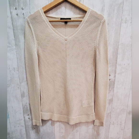 💚5/$25 Banana Republic Cream 100% Cotton Netted Mesh Knit Sweater Top Size XS - Picture 1 of 5